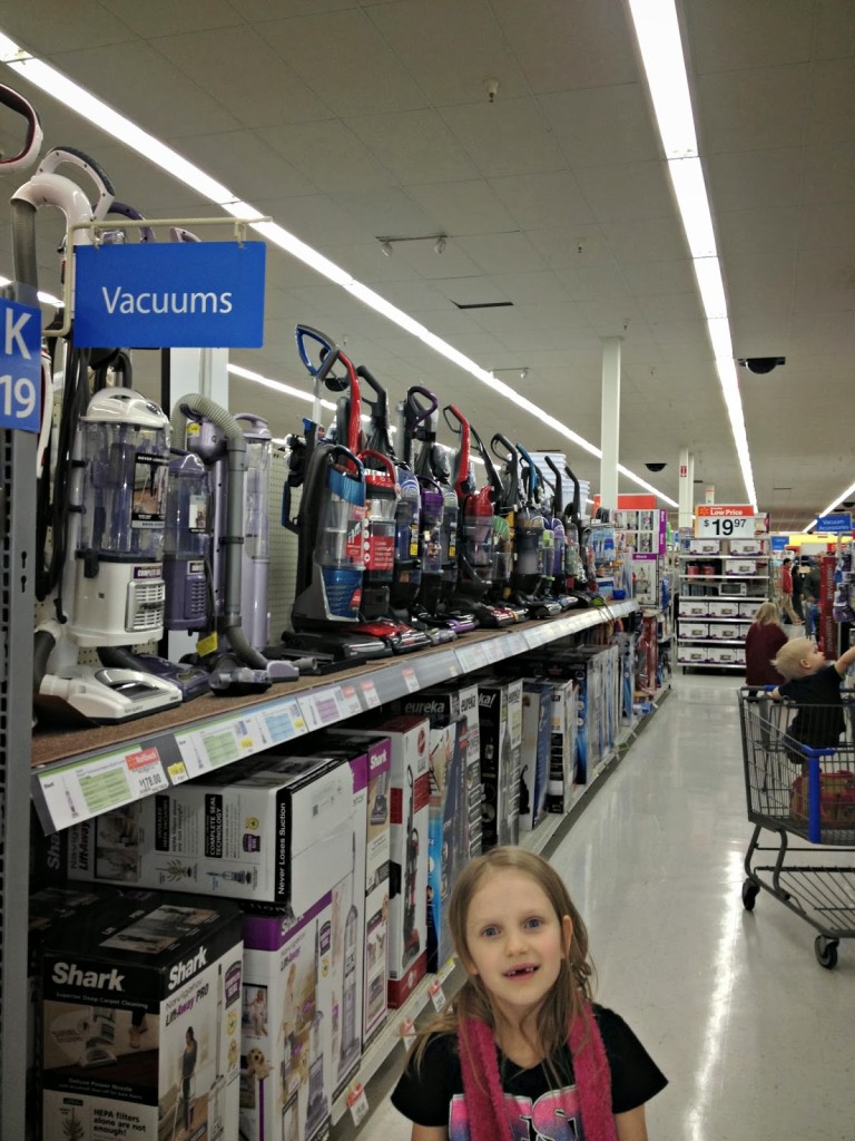 Vacuum buying at Walmart #EurekaPower #cbias #shop