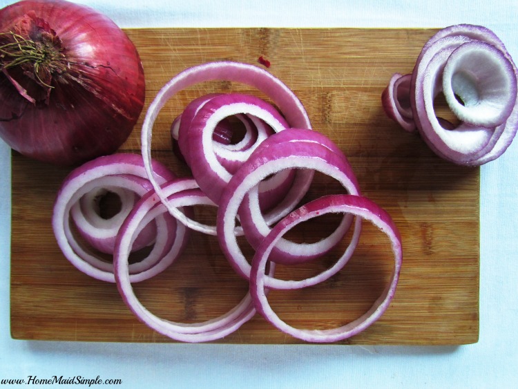 Sliced Onion #ad #MinionsMovieNight