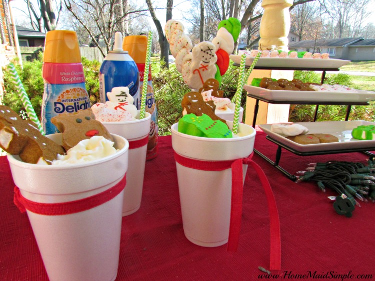 Decorate for Christmas while enjoying a Peeps® Hot Cocoa Bar + WIN a Package of Holiday PEEPS®