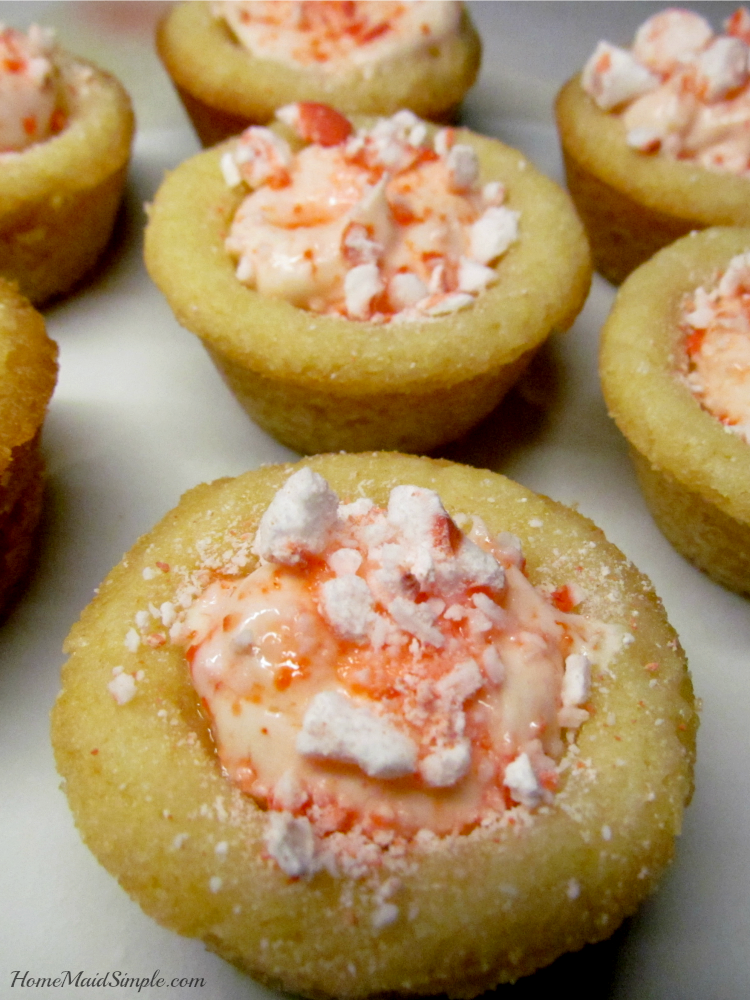 Peppermint Cheesecake Sugar Cookie Cups