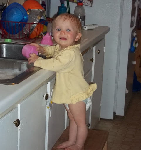 Wordless Wednesday – Kitchen Help