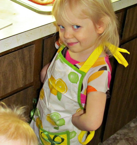 Sale on Little Girls Aprons