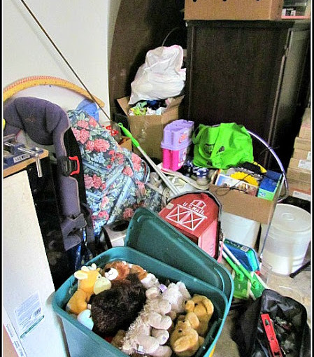 Cut the Clutter and Enjoy more Family Time {Think About It}