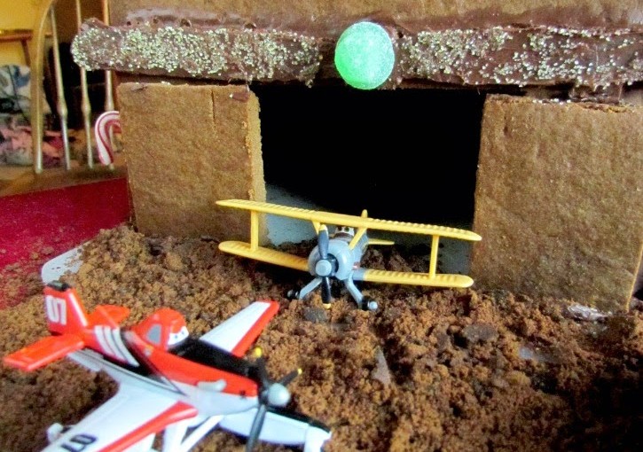 DIY Gingerbread Planes Hangar