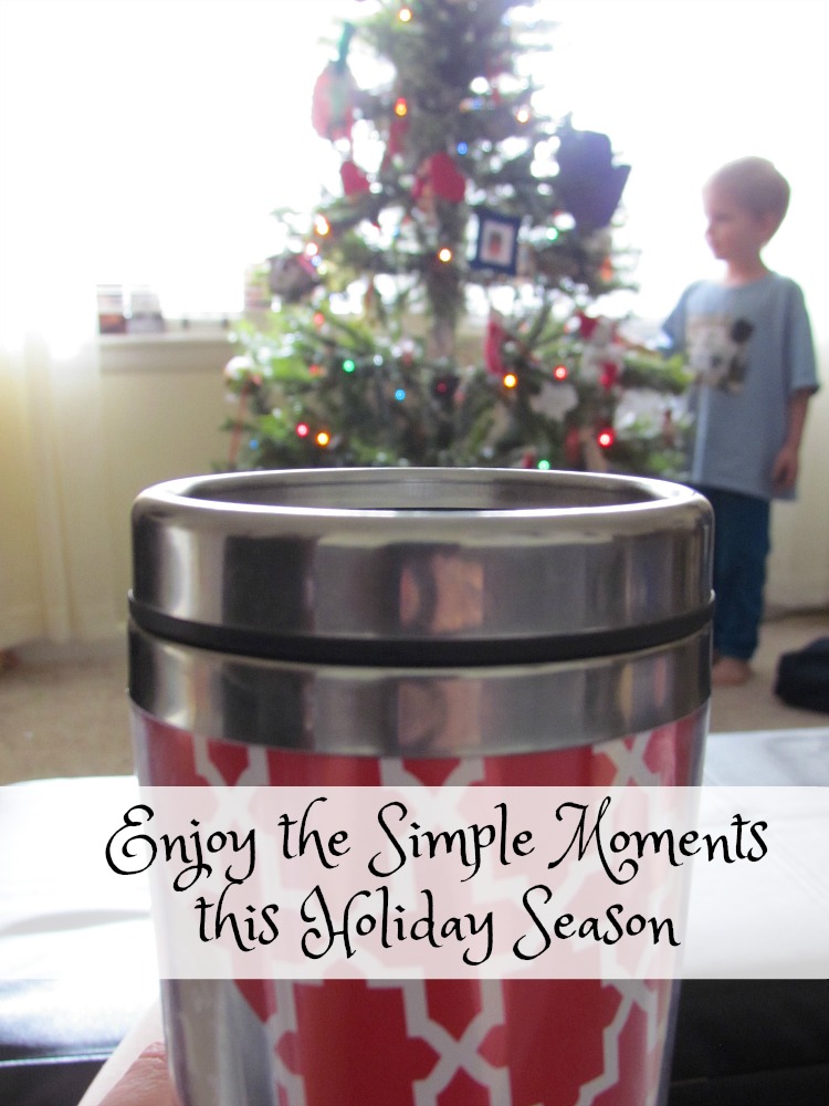 Enjoy the simple moments this holiday season with a 15 minute floor cleanup from Bona. #BonaSimpleMoments #ad