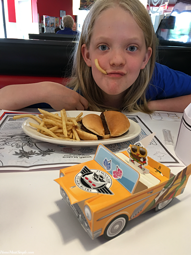 Kids eat free on the weekends at Steak 'n Shake